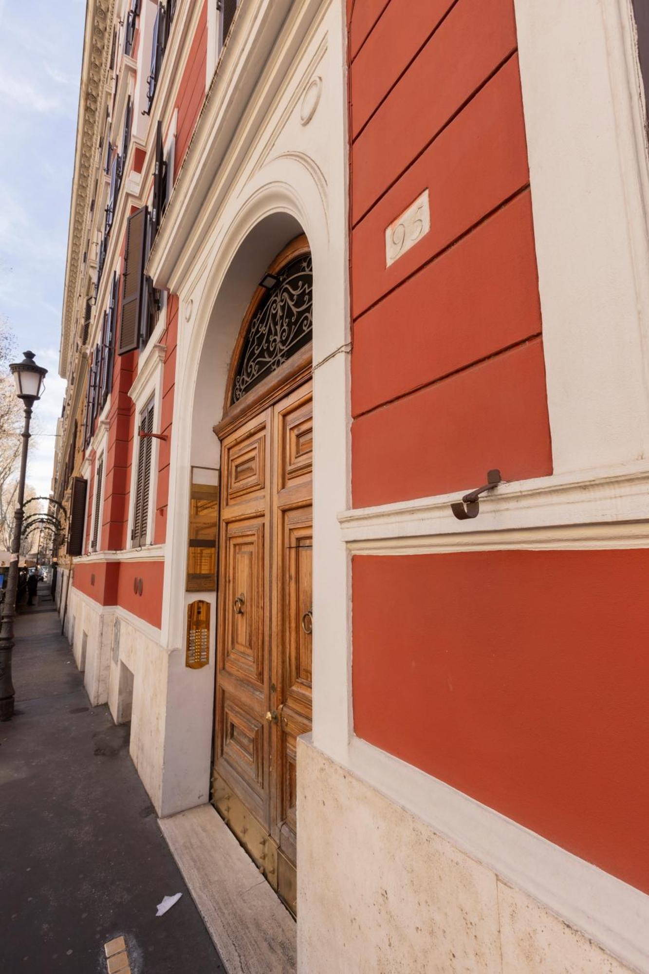 Apartamento La Casa Di Vittorio Boutique Ottaviano San Pietro *